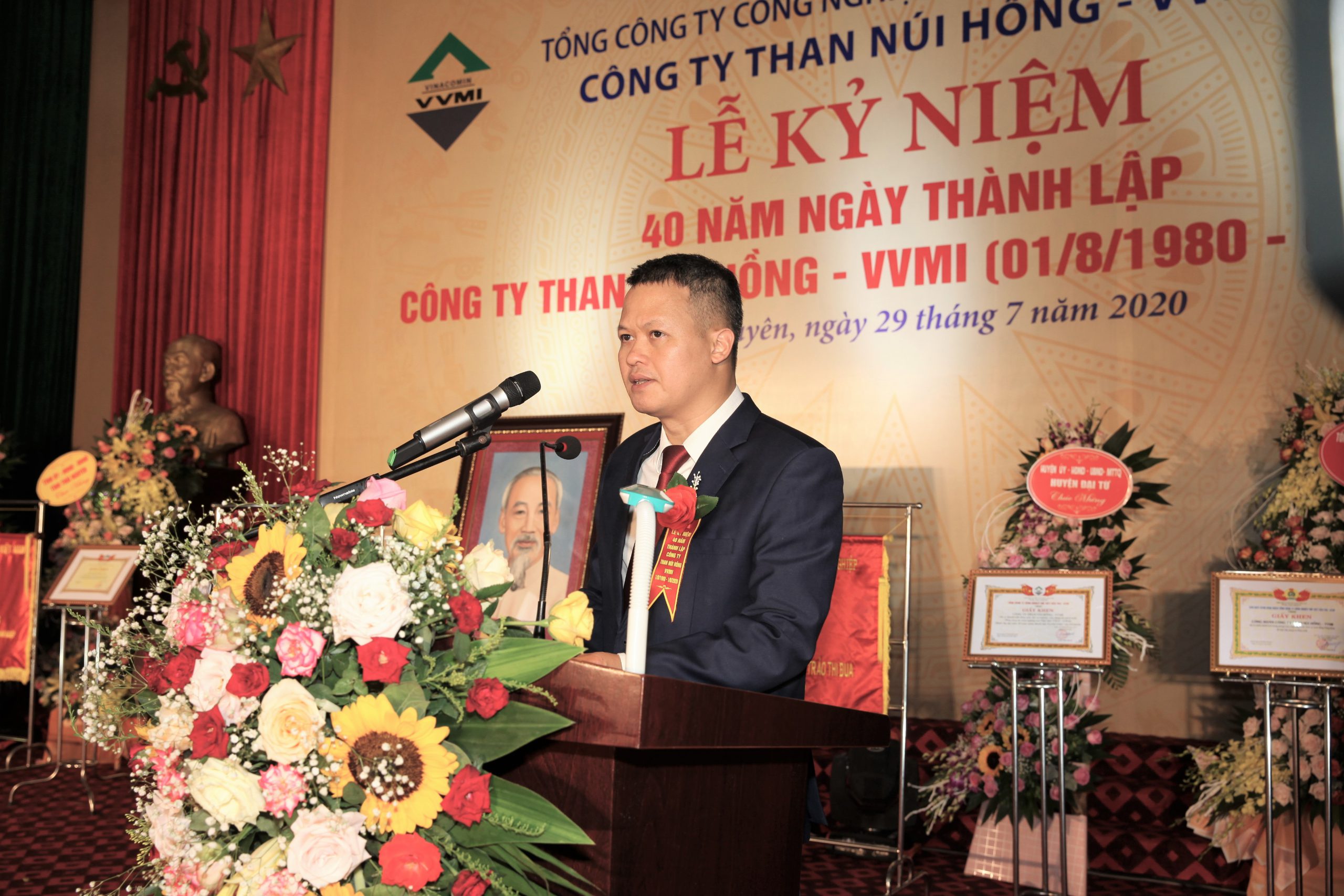 Lễ Kỷ niệm 40 năm thành lập  Công Ty Than Núi Hồng – VVMI ( 01/8/1980- 01/8/2020)